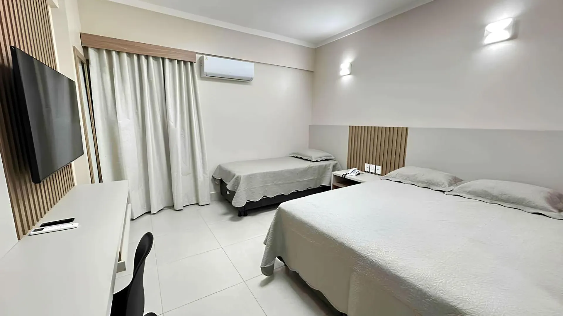 Hotel apartamentowy Spazzio Diroma Com Acesso Ao Acqua Park Caldas Novas